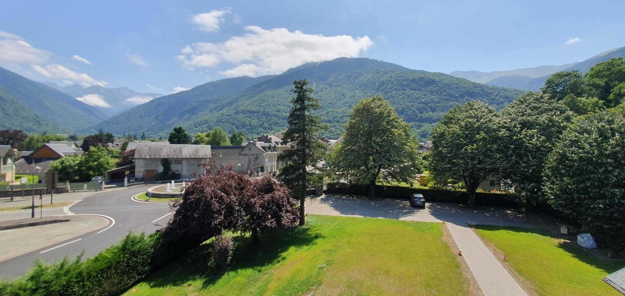 Maison De La Lionne Bagneres-de-Luchon Luaran gambar